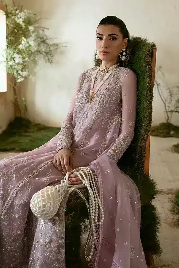 Suffuse | Freeshia Formals 23 | Raha - Rang-e-Khaas