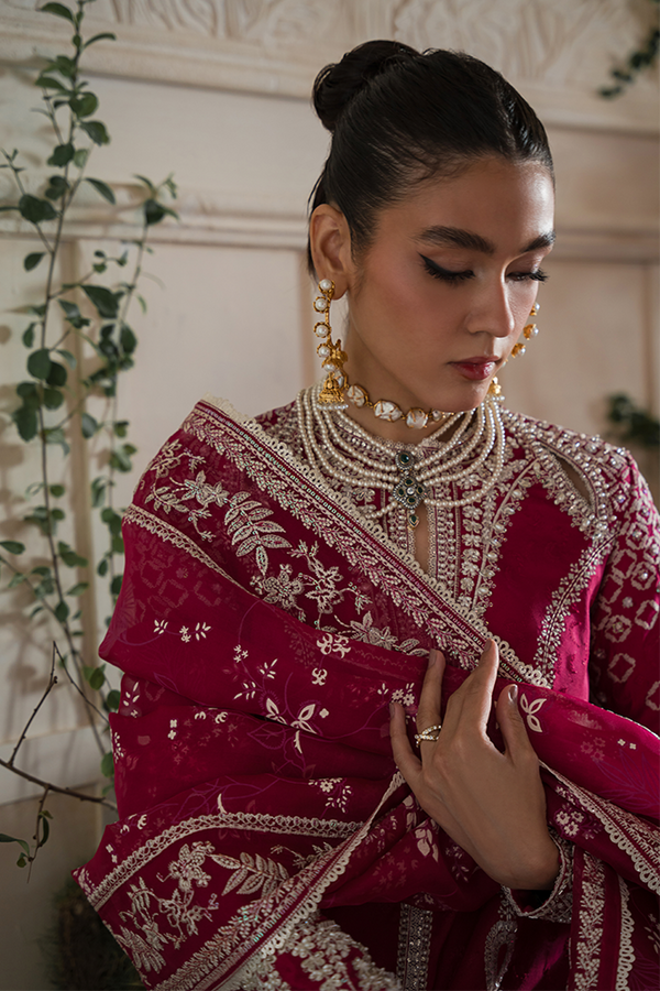 SUFFUSE | FREESHIA RTW '23 | ZOE