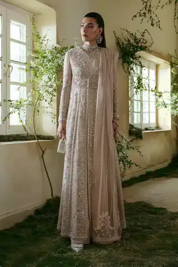 Suffuse | Freeshia Formals 23 | Laela - Rang-e-Khaas