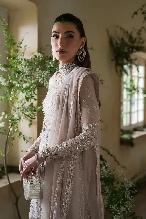 Suffuse | Freeshia Formals 23 | Laela - Rang-e-Khaas