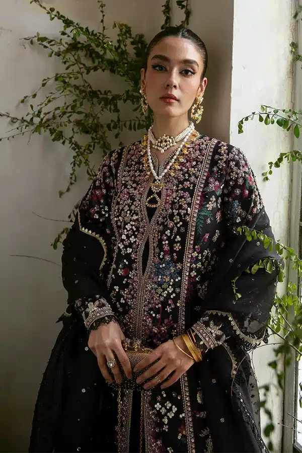 Suffuse | Freeshia Formals 23 | Zora - Rang-e-Khaas
