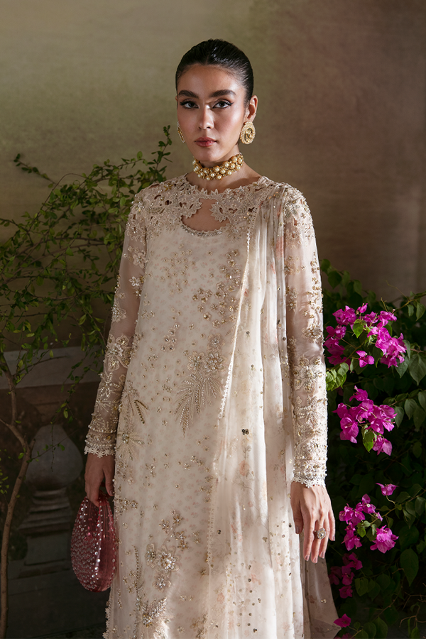 SUFFUSE | FREESHIA RTW '23 | NAHAL