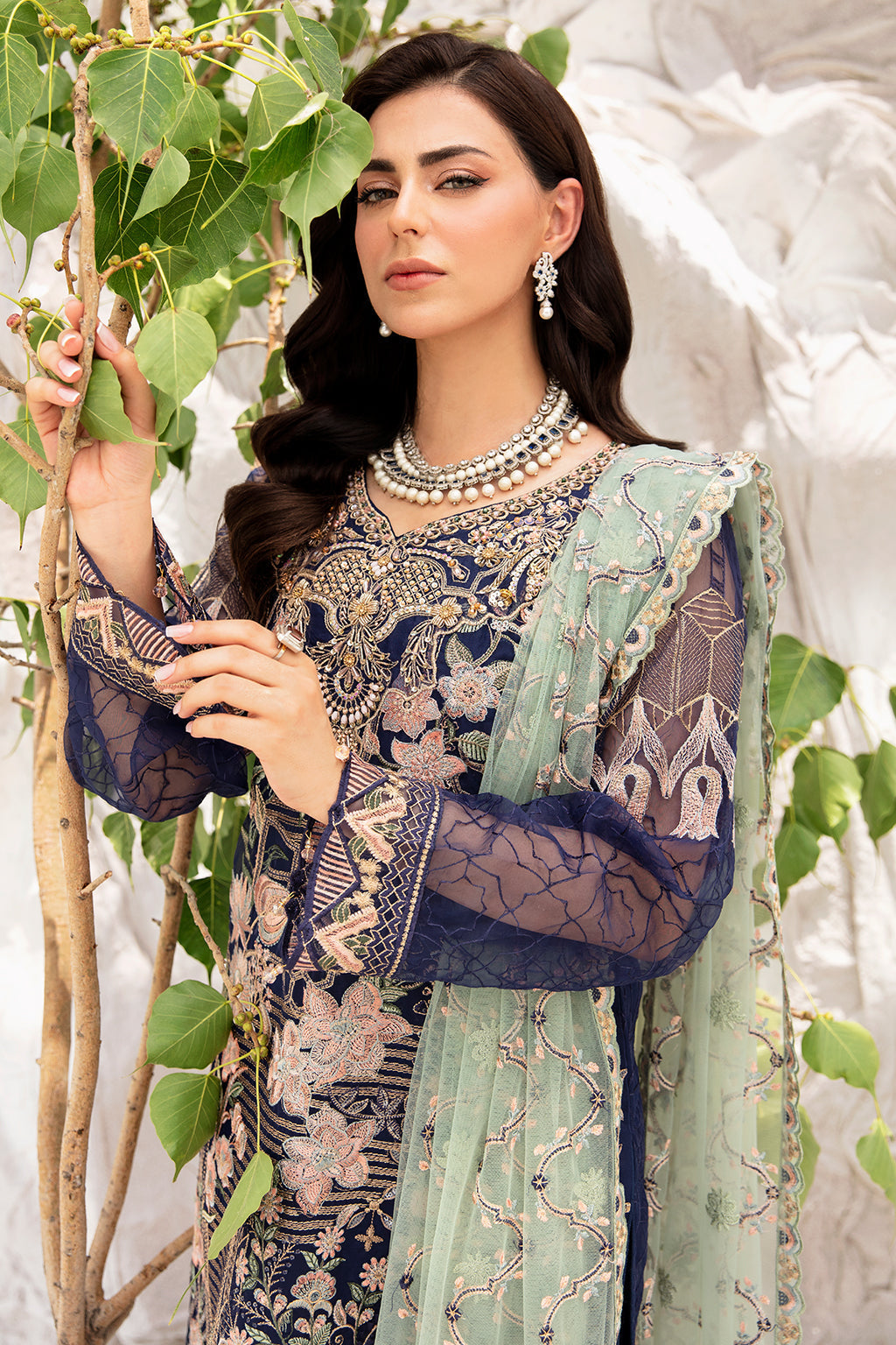 Ramsha | Minhal Organza Collection | M-902 - Rang-e-Khaas