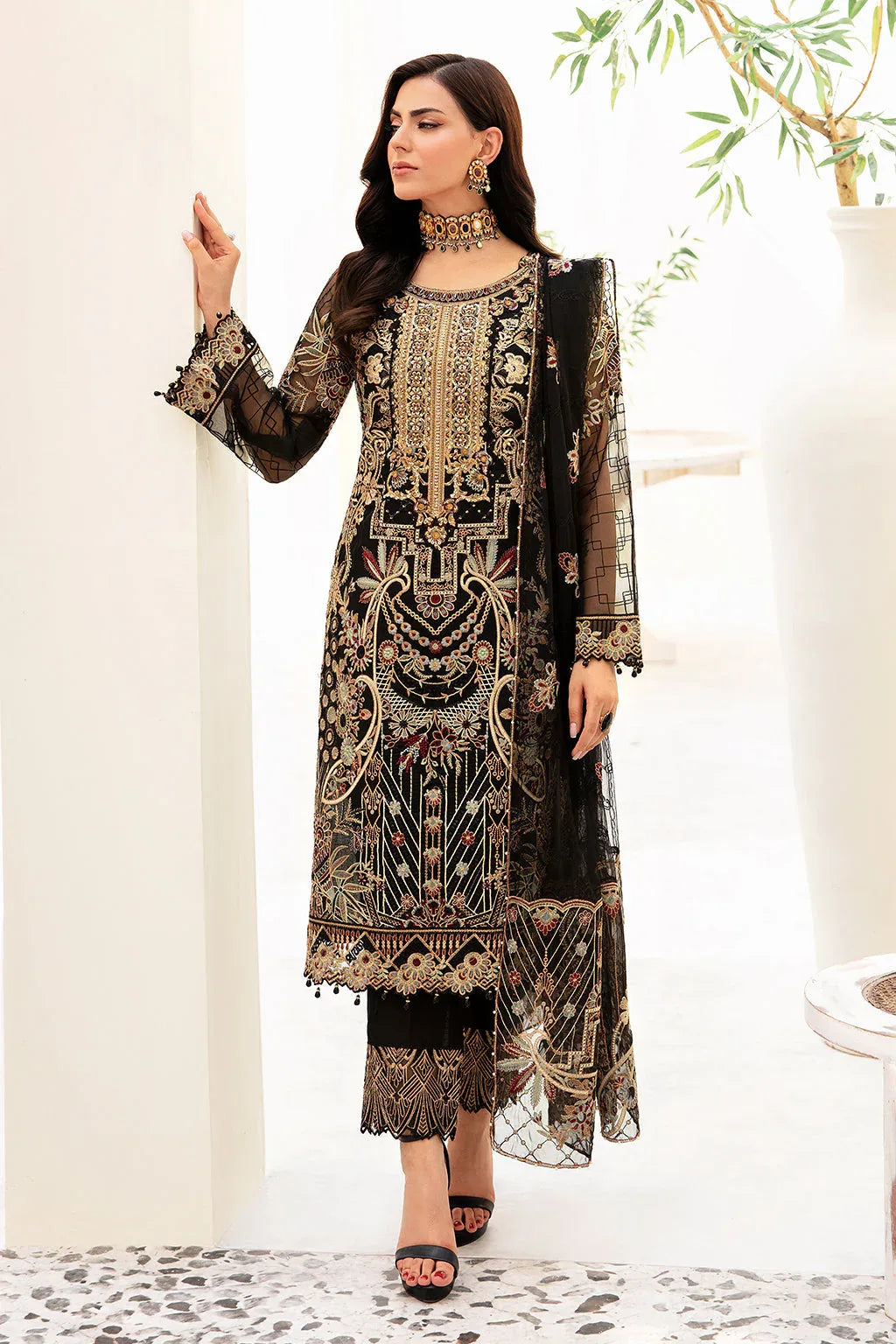 Ramsha | Minhal Organza Collection | M-906 - Rang-e-Khaas