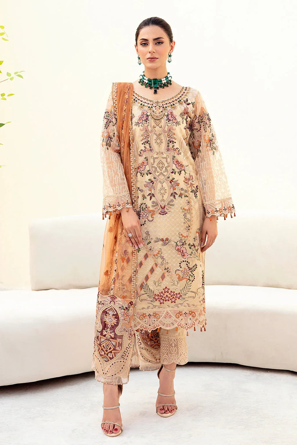 Ramsha | Minhal Organza Collection | M-901 - Rang-e-Khaas