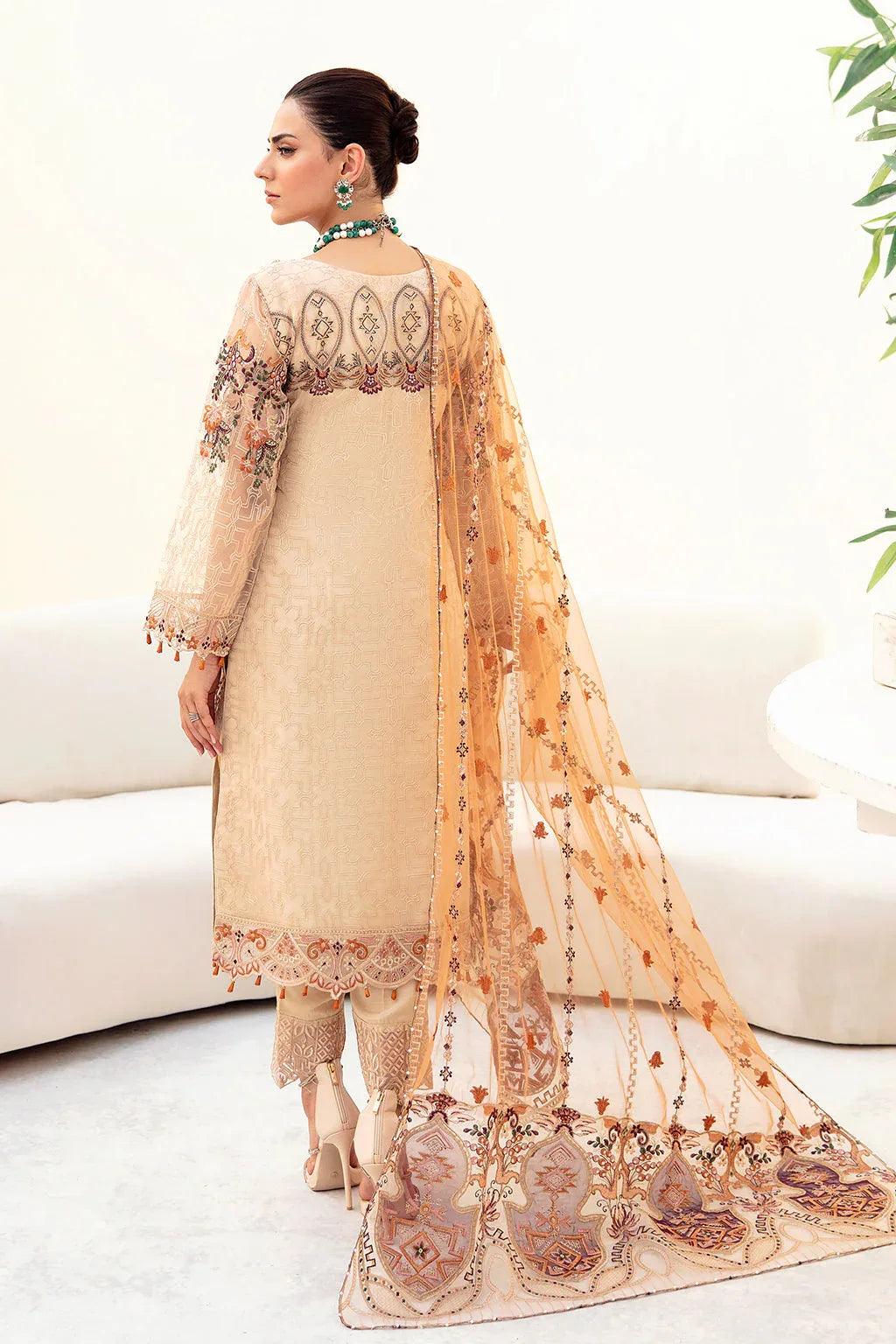 Ramsha | Minhal Organza Collection | M-901 - Rang-e-Khaas