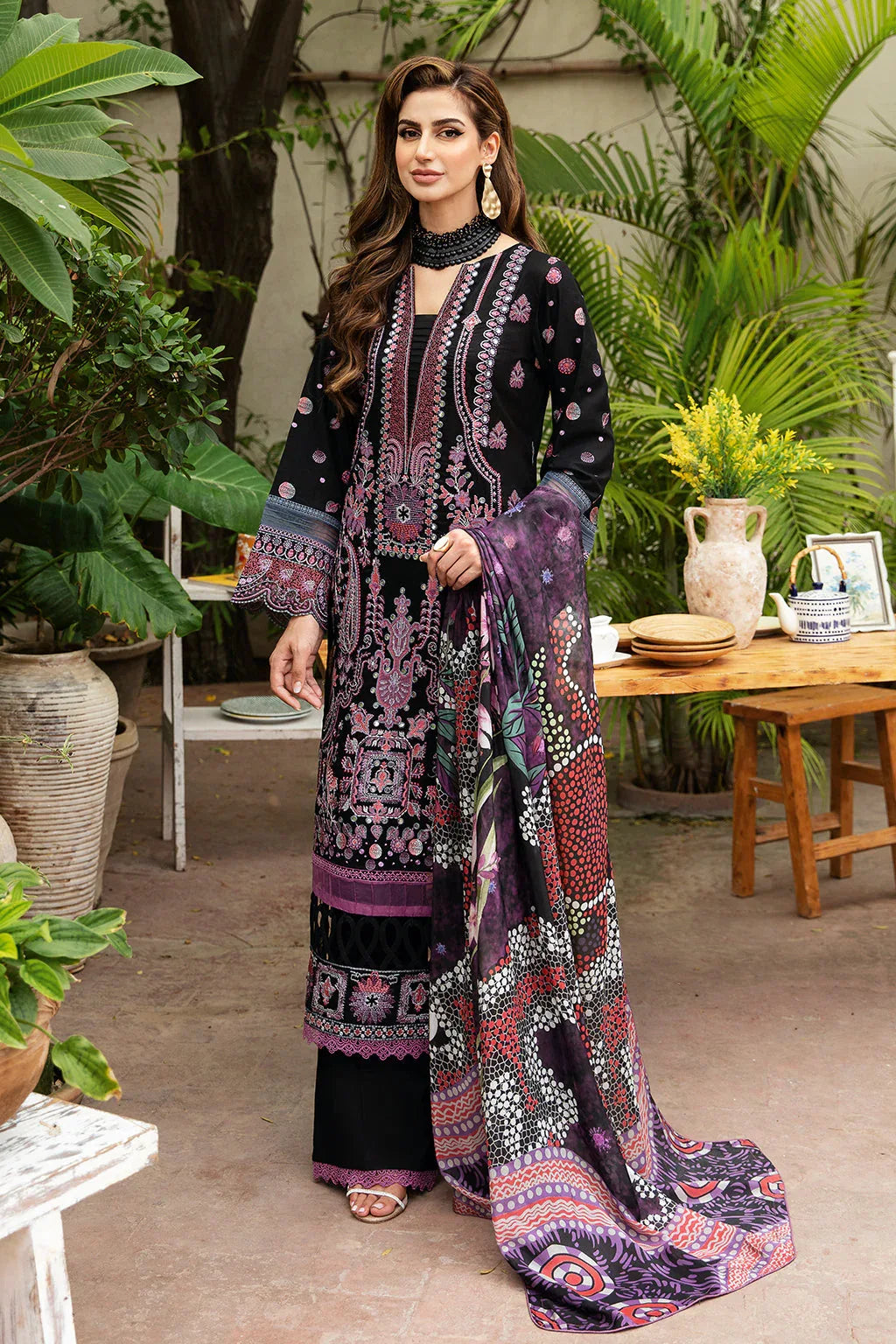 Ramsha | Luxury Lawn 24 | Y-806 - Rang-e-Khaas