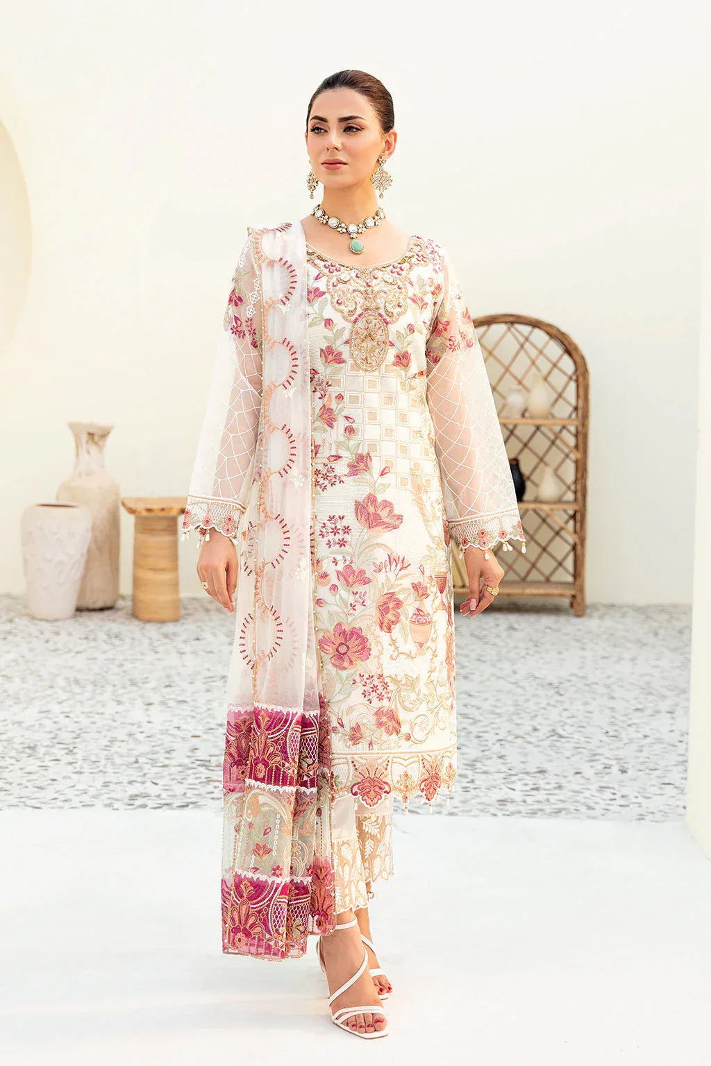 Ramsha | Minhal Organza Collection | M-907 - Rang-e-Khaas