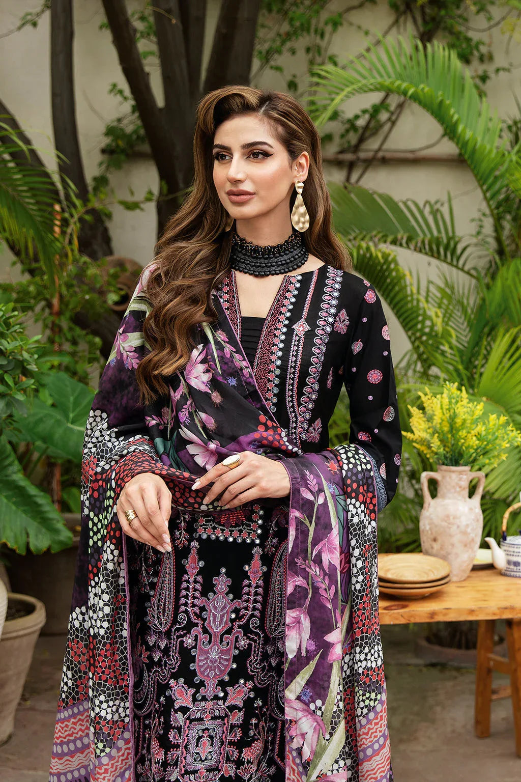 Ramsha | Luxury Lawn 24 | Y-806 - Rang-e-Khaas
