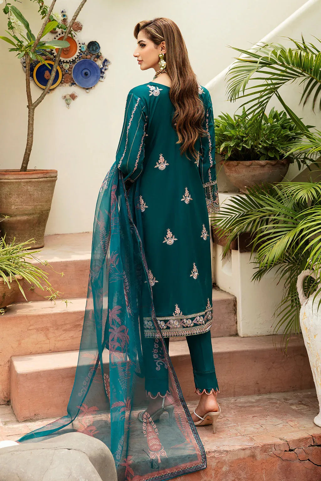 Ramsha | Luxury Lawn 24 | Y-808 - Rang-e-Khaas