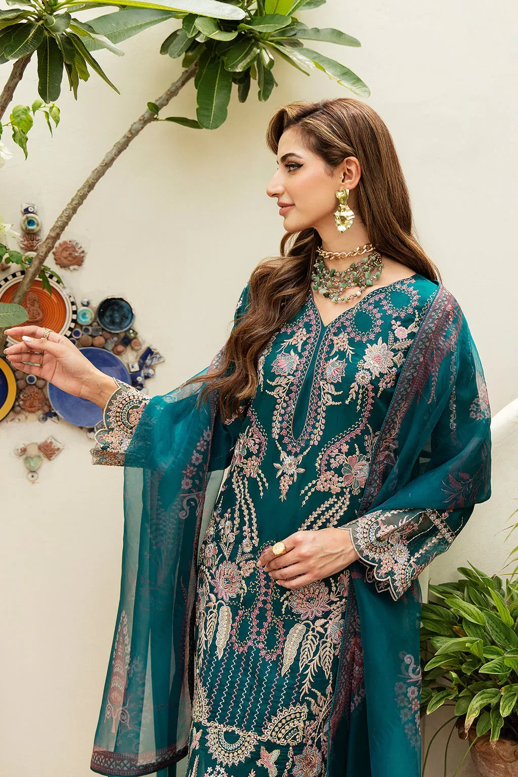 Ramsha | Luxury Lawn 24 | Y-808 - Rang-e-Khaas