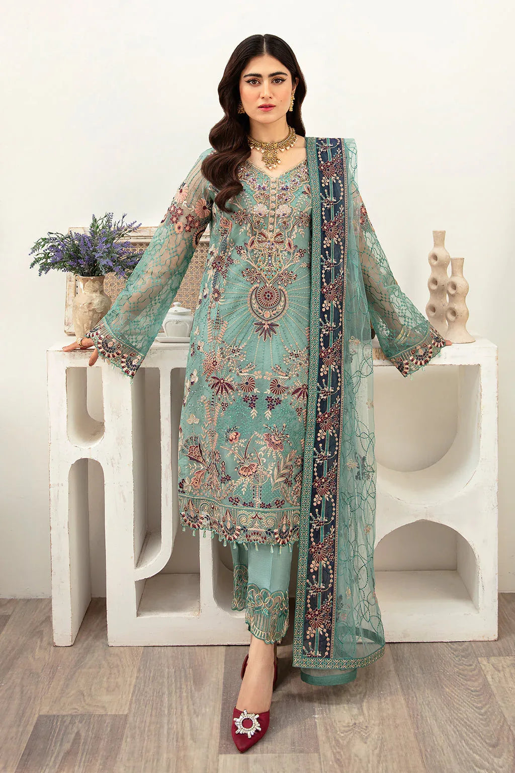 Ramsha | Minhal Organza Collection | M-1001 - Rang-e-Khaas