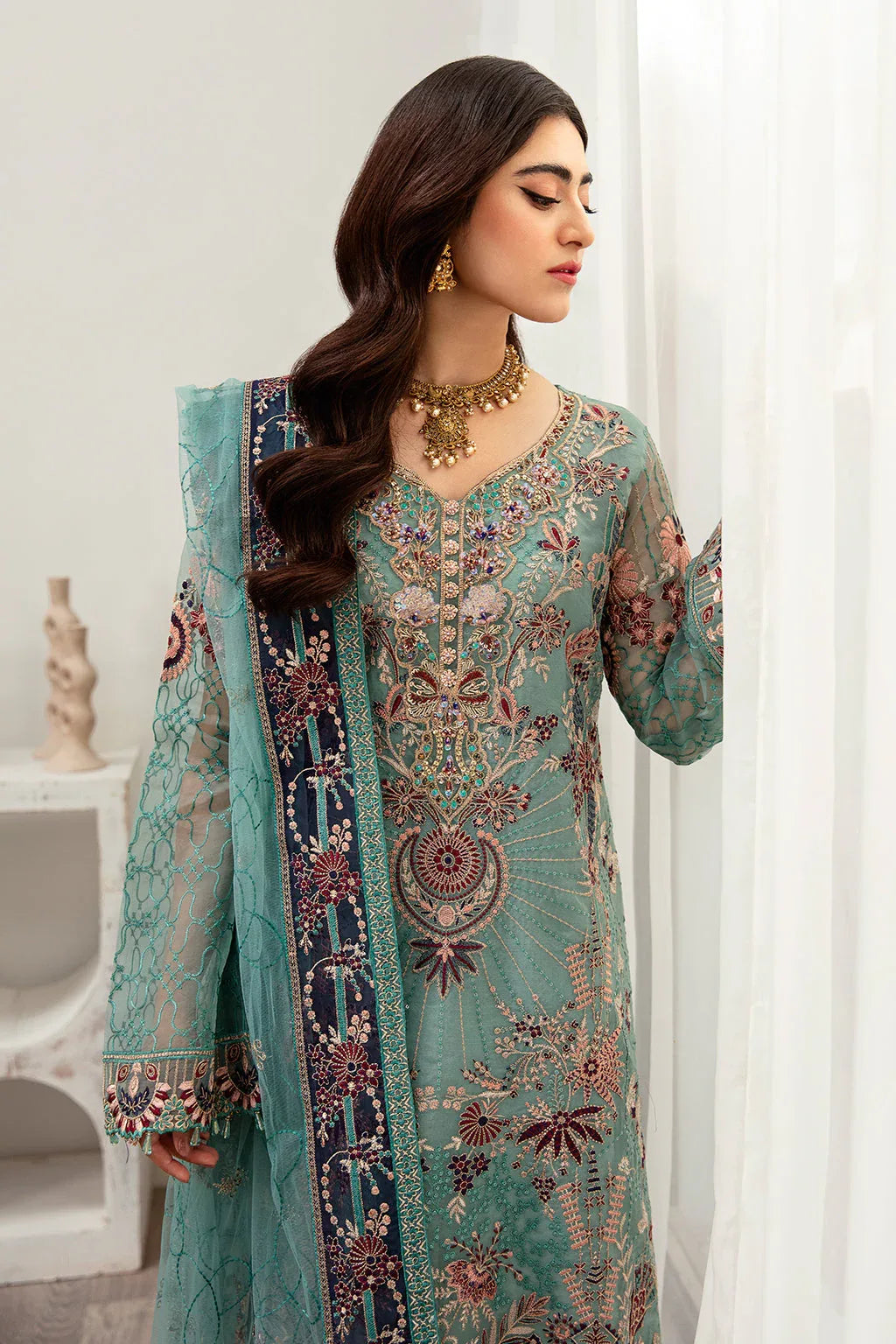 Ramsha | Minhal Organza Collection | M-1001 - Rang-e-Khaas
