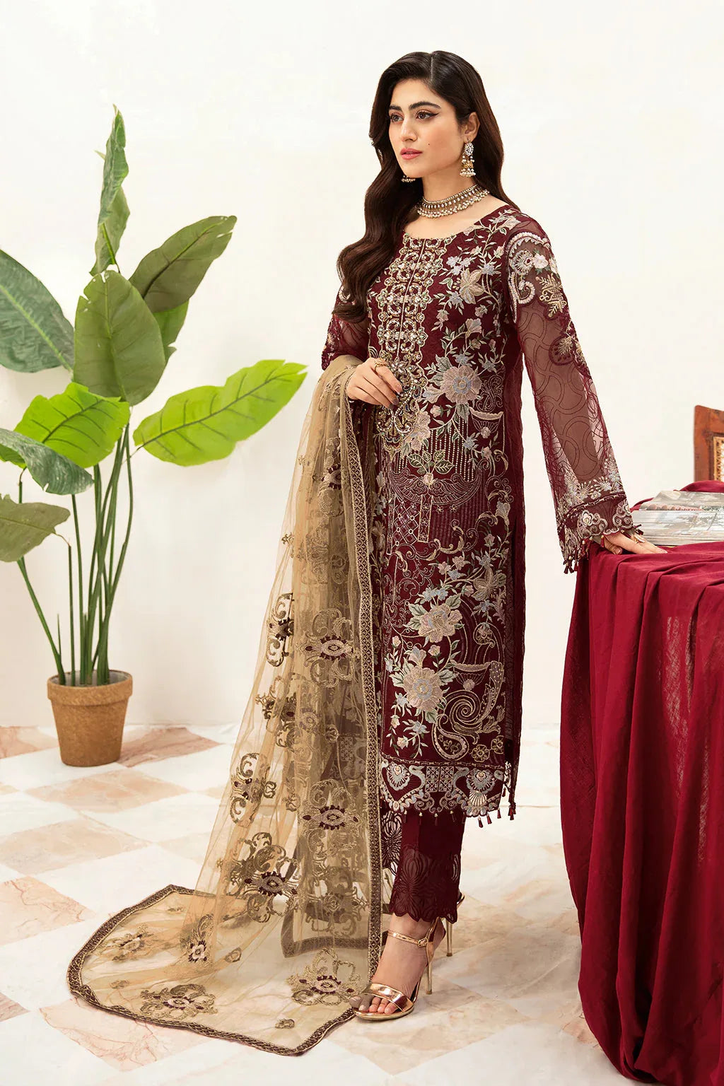 Ramsha | Minhal Organza Collection | M-1003 - Rang-e-Khaas