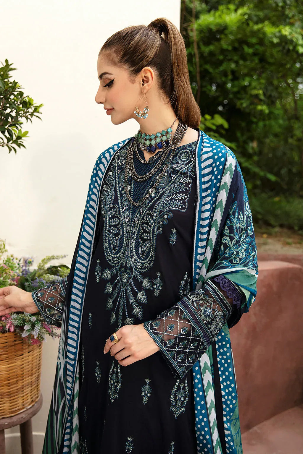Ramsha | Luxury Lawn 24 | Y-803 - Rang-e-Khaas