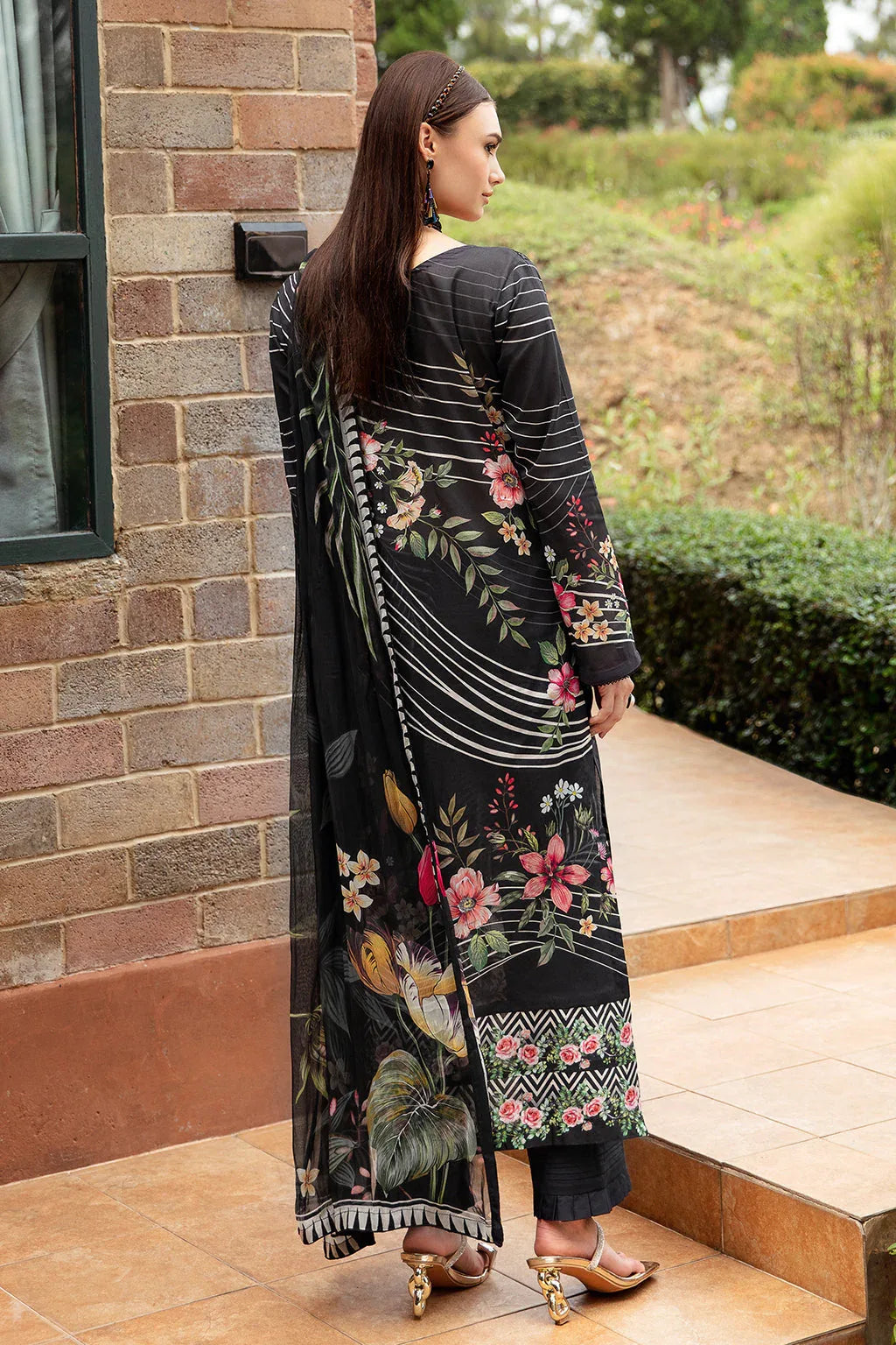 Ramsha | Riwayat Lawn Collection| Y-903 - Rang-e-Khaas