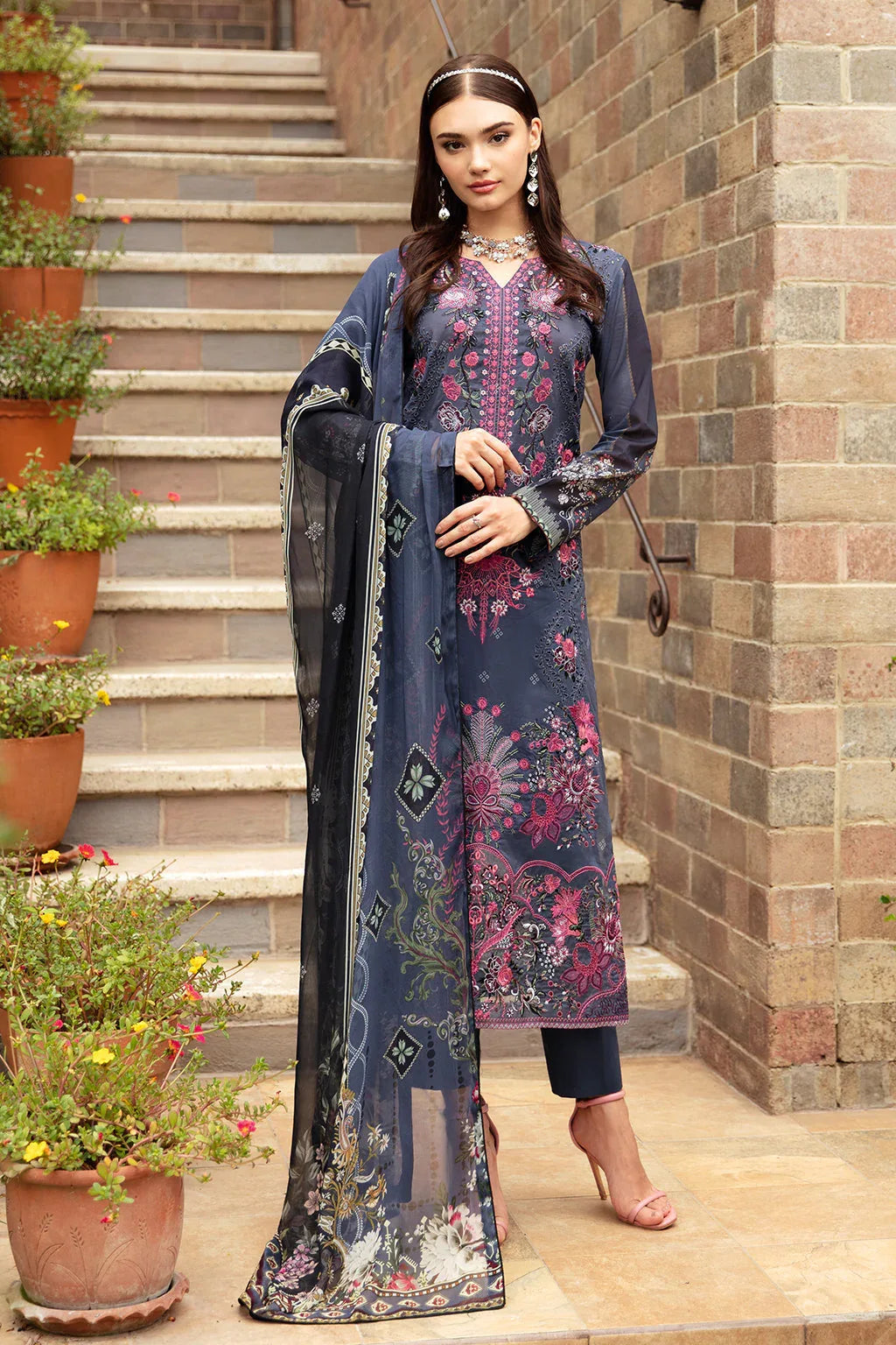 Ramsha | Riwayat Lawn Collection| Y-901 - Rang-e-Khaas