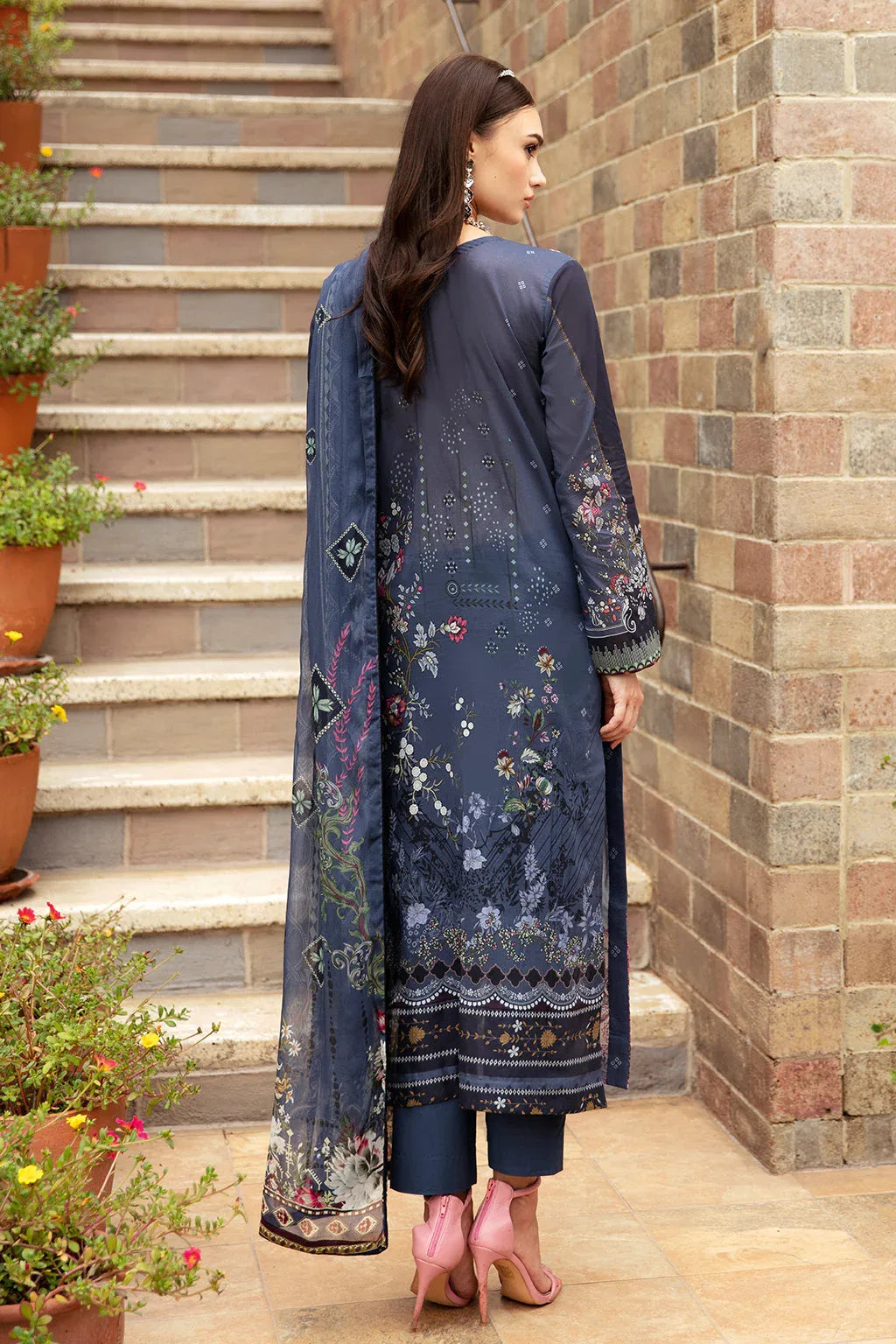 Ramsha | Riwayat Lawn Collection| Y-901 - Rang-e-Khaas