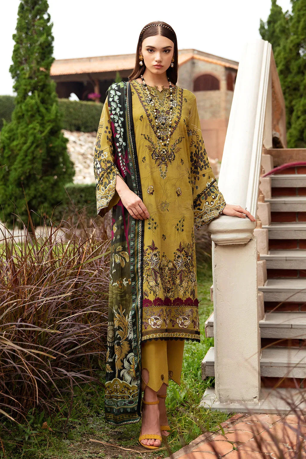 Ramsha | Riwayat Lawn Collection| Y-910 - Rang-e-Khaas