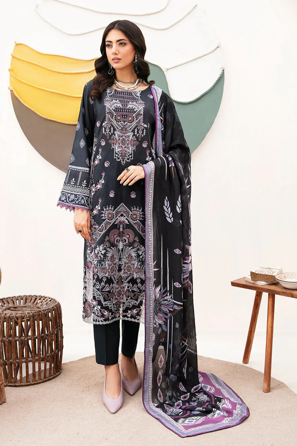 Ramsha | Mashaal Luxury Lawn | L-1102 - Rang-e-Khaas