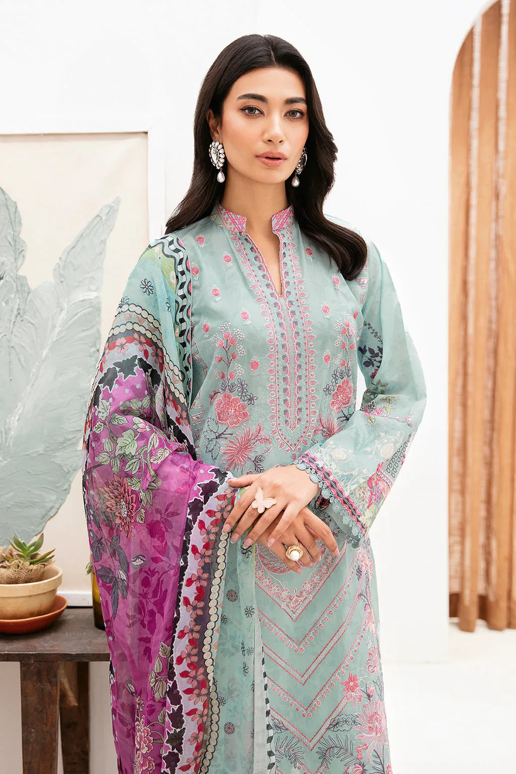 Ramsha | Mashaal Luxury Lawn | L-1110 - Rang-e-Khaas