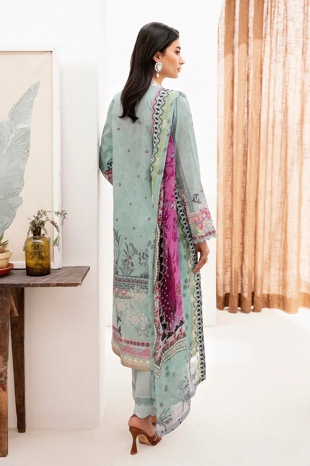 Ramsha | Mashaal Luxury Lawn | L-1110 - Rang-e-Khaas