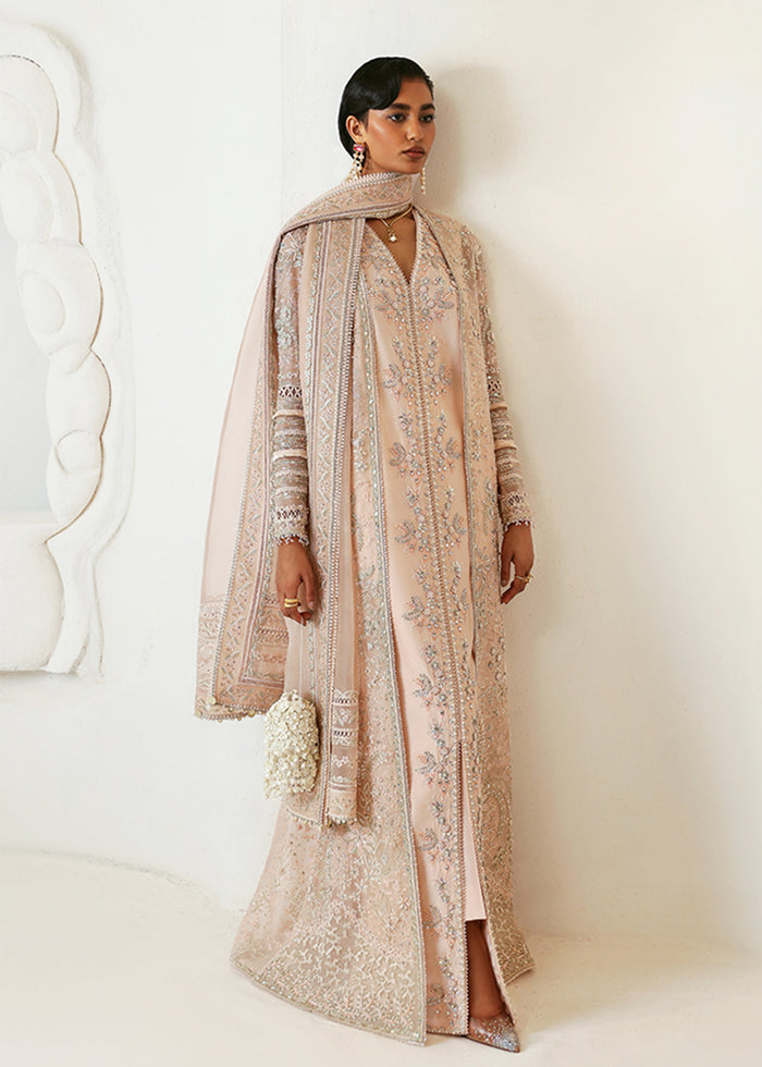 SUFFUSE | FREESHIA RTW' 24 | JANAN