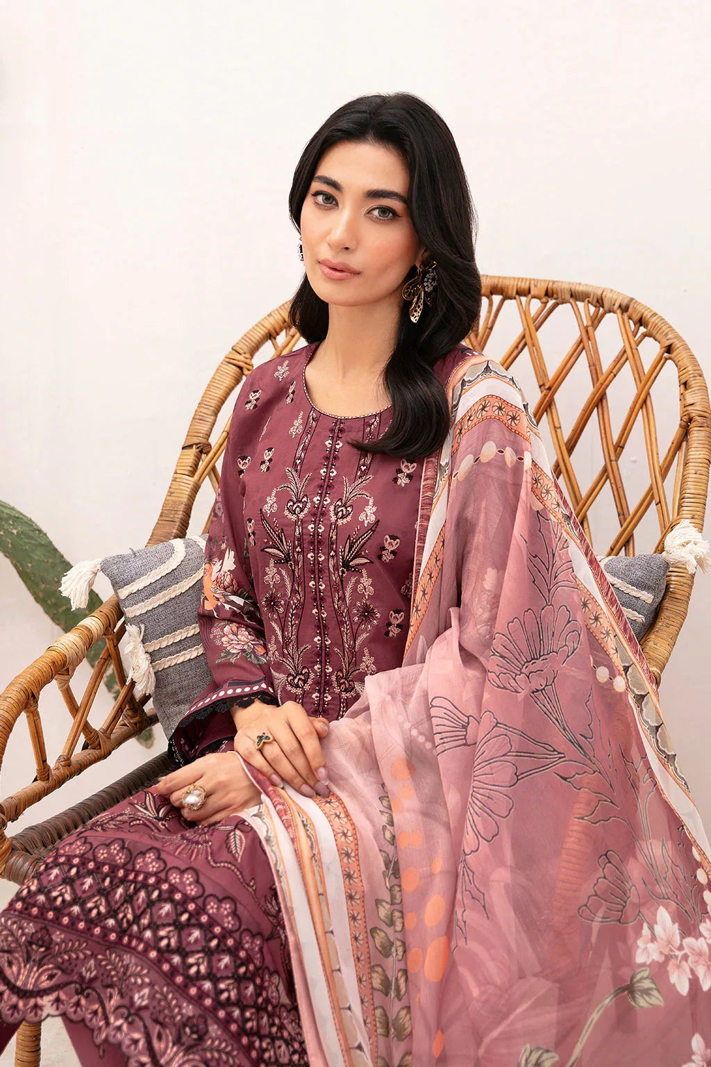 Ramsha | Mashaal Luxury Lawn | L-1108 - Rang-e-Khaas