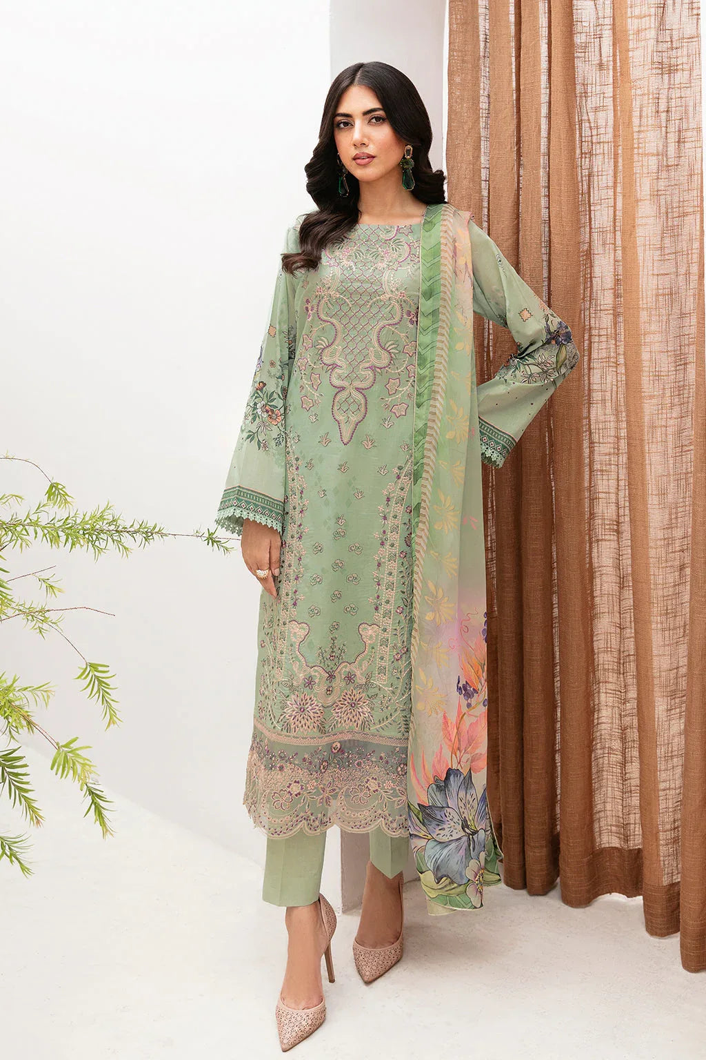 Ramsha | Mashaal Luxury Lawn | L-1101 - Rang-e-Khaas
