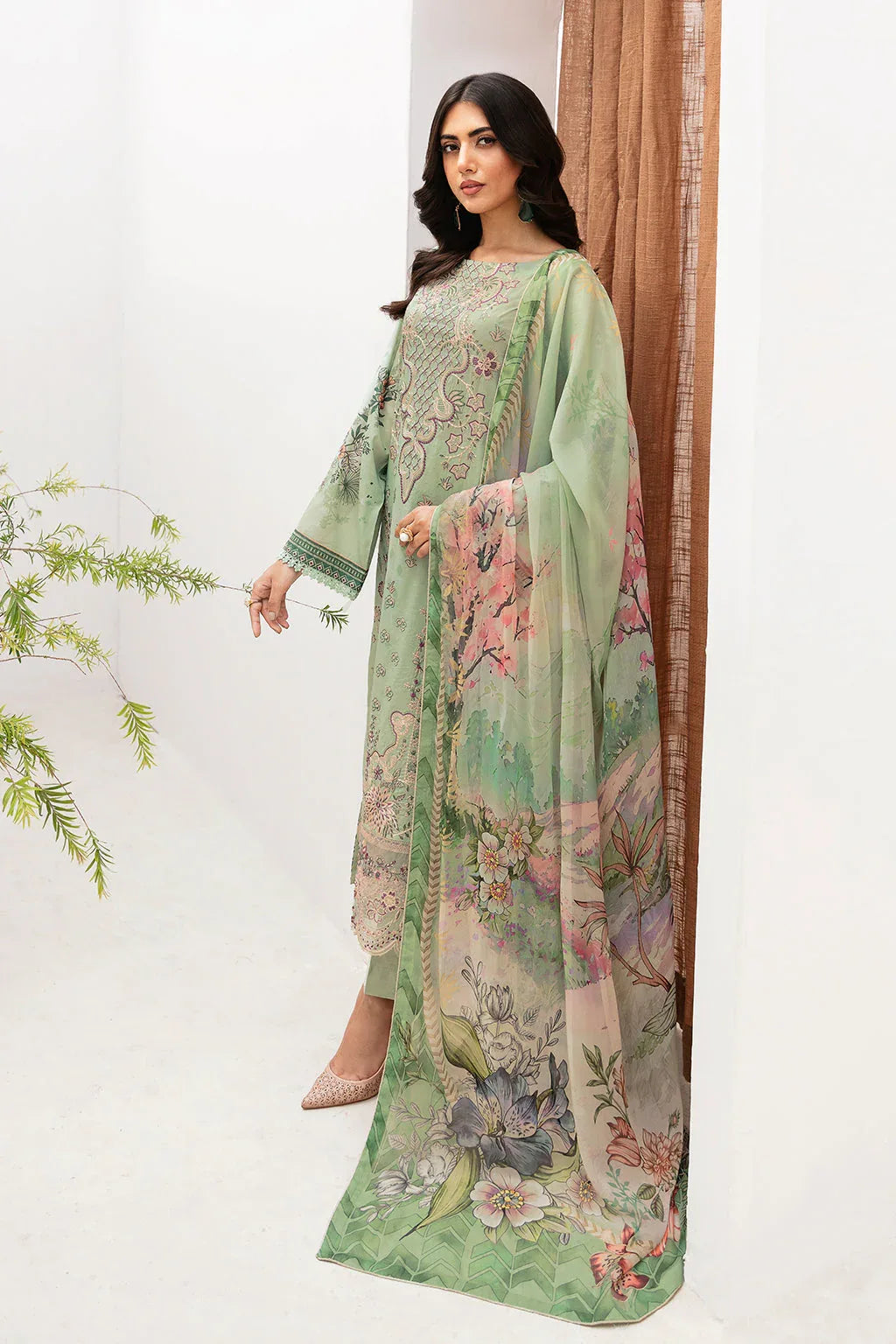 Ramsha | Mashaal Luxury Lawn | L-1101 - Rang-e-Khaas