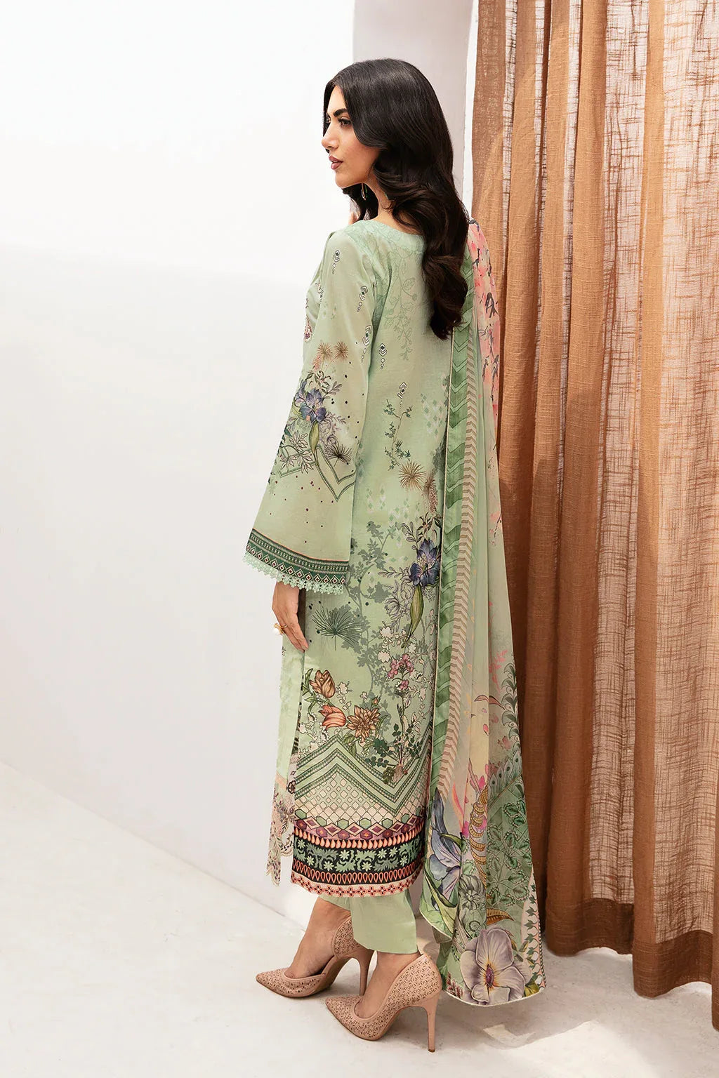 Ramsha | Mashaal Luxury Lawn | L-1101 - Rang-e-Khaas