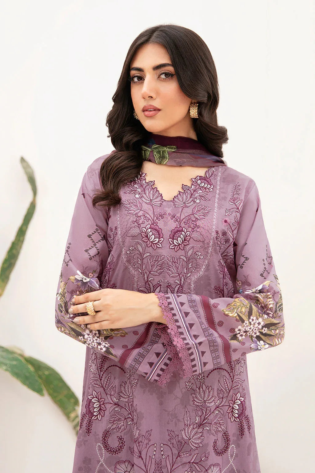 Ramsha | Mashaal Luxury Lawn | L-1103 - Rang-e-Khaas
