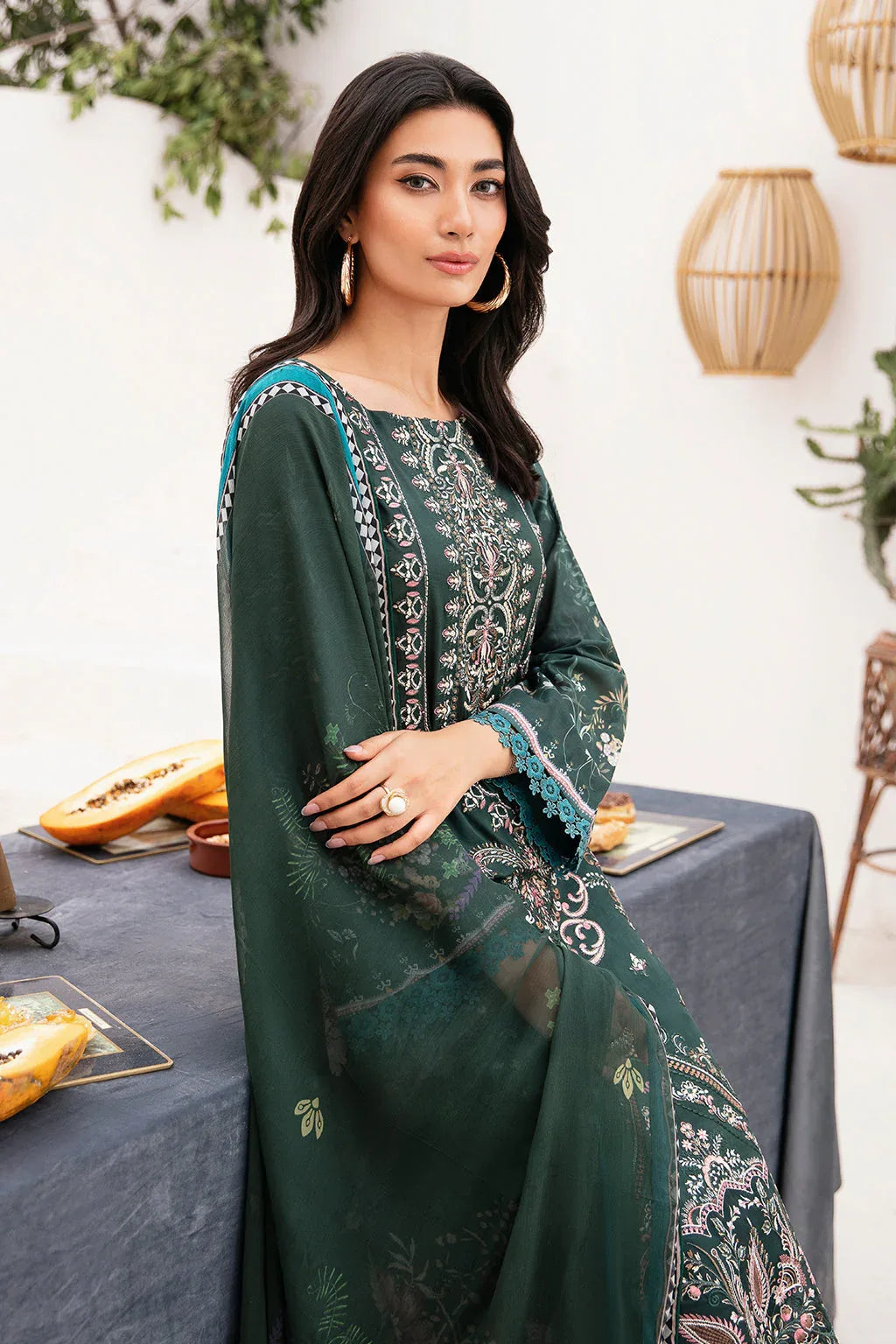 Ramsha | Mashaal Luxury Lawn | L-1109 - Rang-e-Khaas