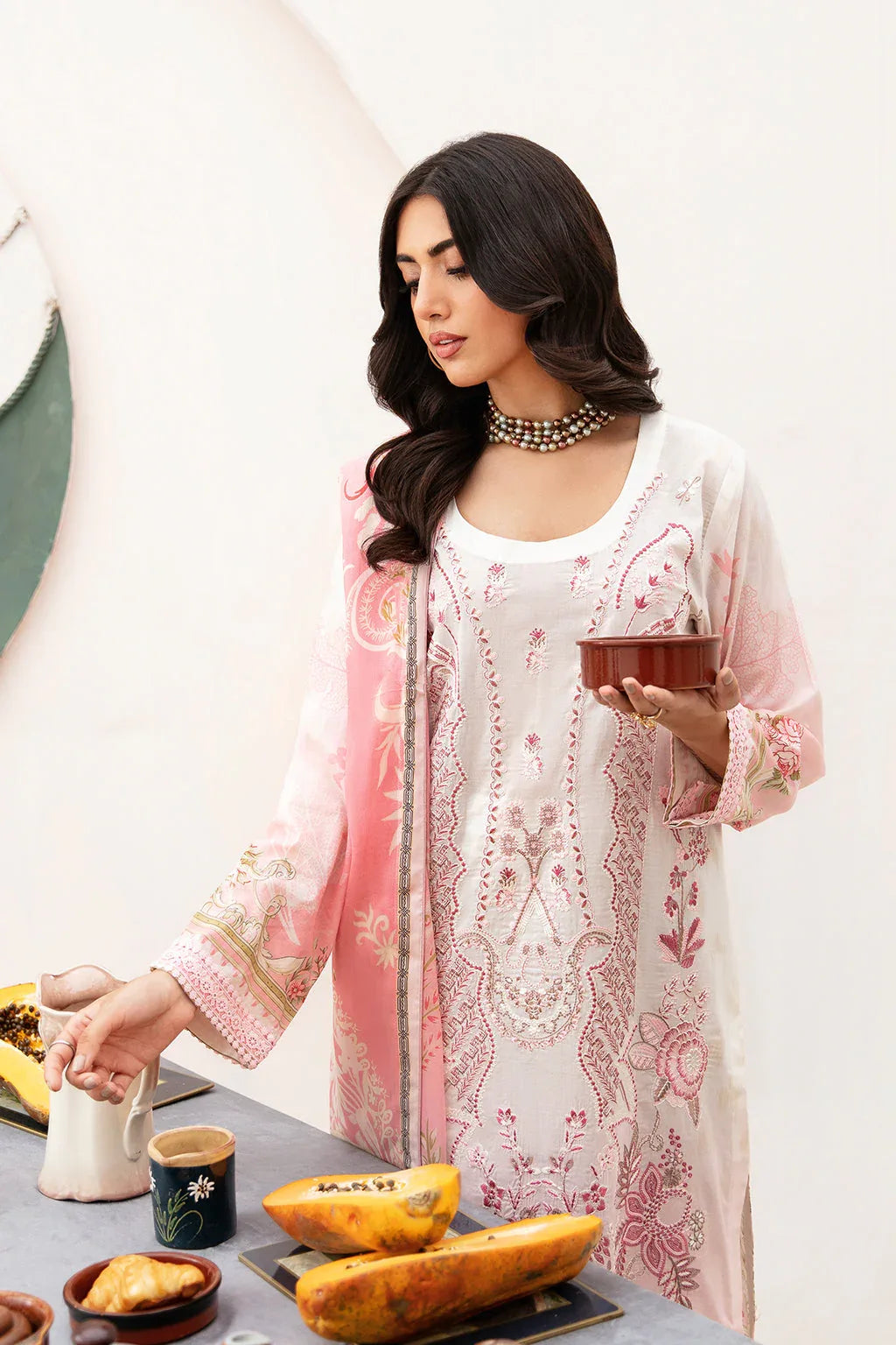 Ramsha | Mashaal Luxury Lawn | L-1104 - Rang-e-Khaas