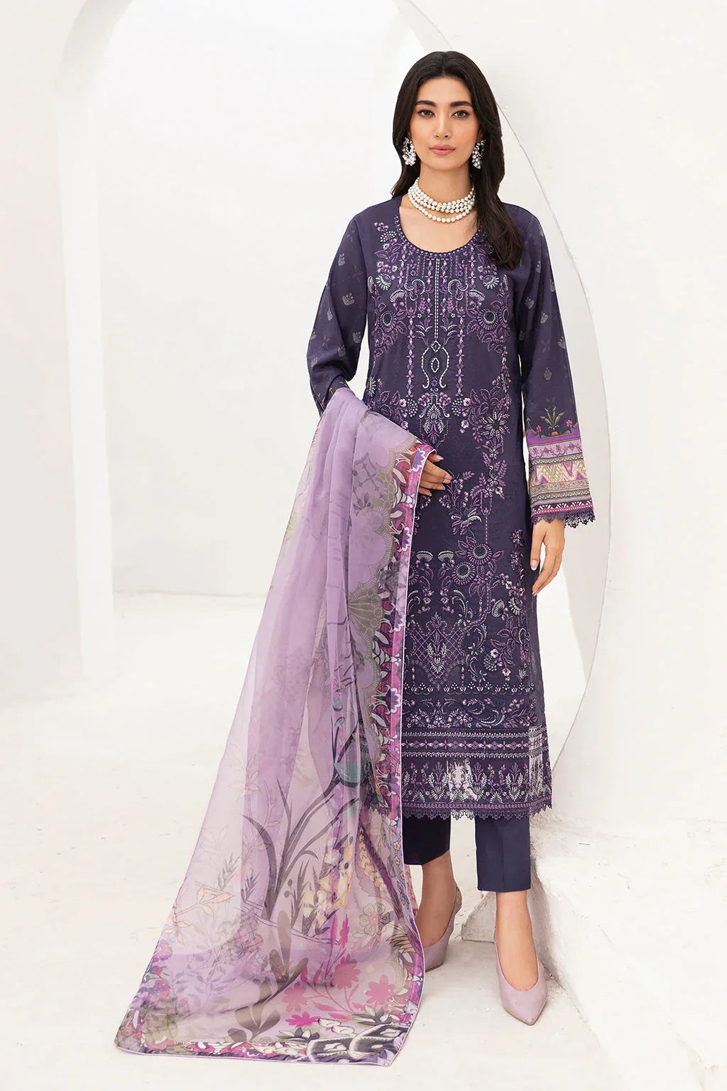 Ramsha | Mashaal Luxury Lawn | L-1105 - Rang-e-Khaas