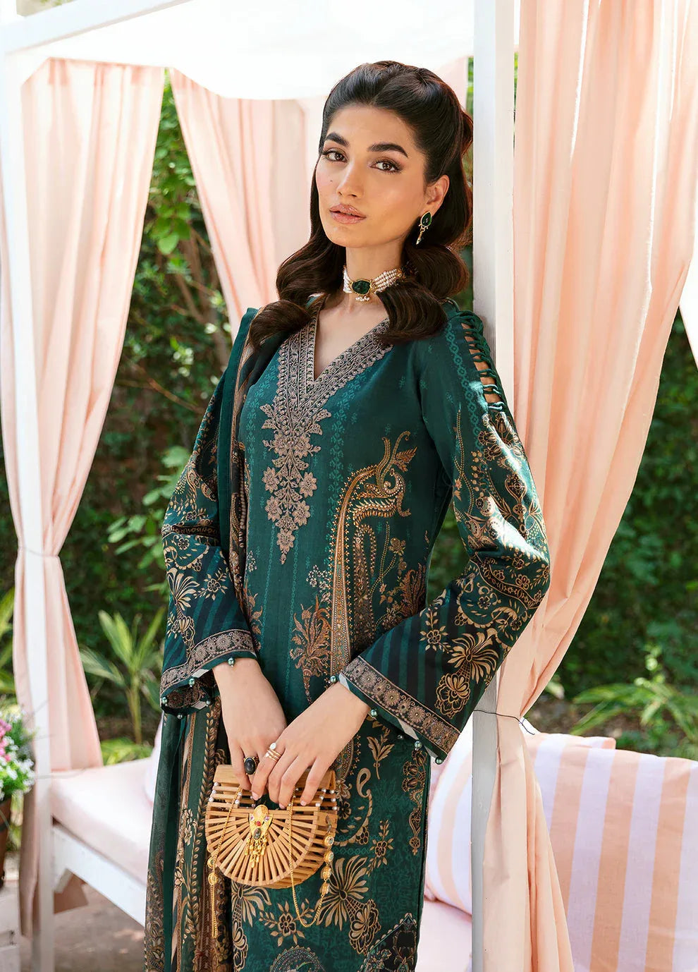 Gulaal | Summer Glow Lawn 24 | EMMELINE (GL-L-24V3-08) - Rang-e-Khaas