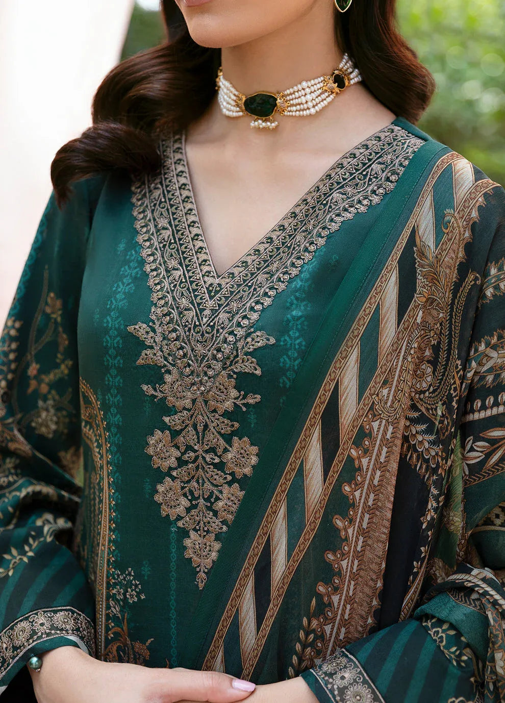 Gulaal | Summer Glow Lawn 24 | EMMELINE (GL-L-24V3-08) - Rang-e-Khaas