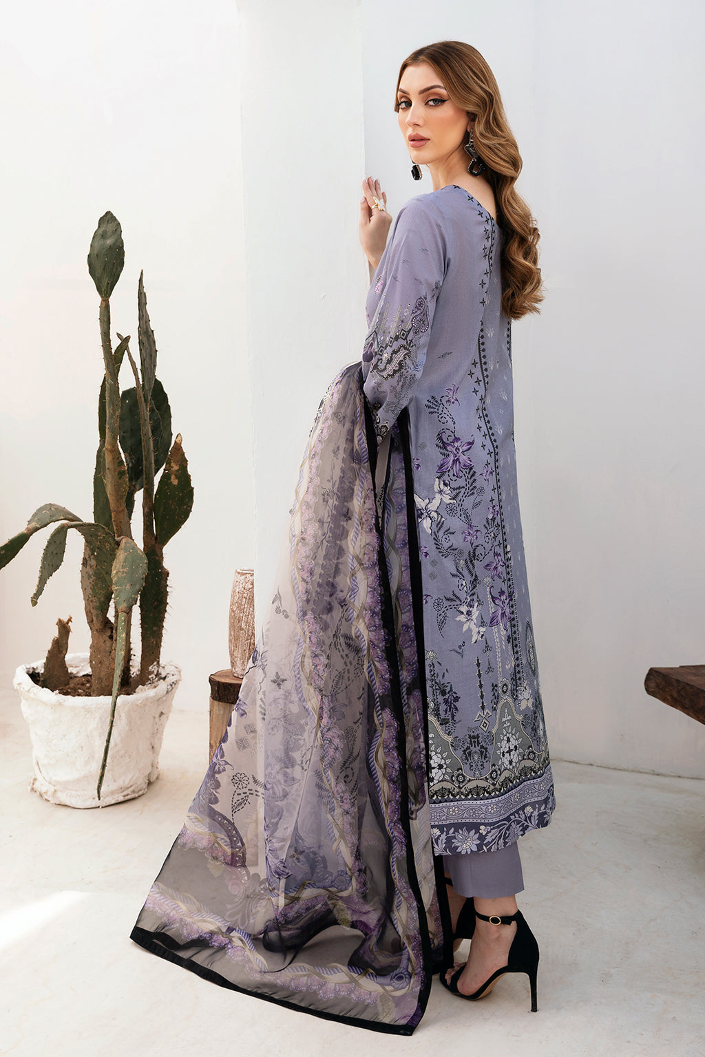 Ramsha | Ghazal Lawn 24 | G-202 - Rang-e-Khaas