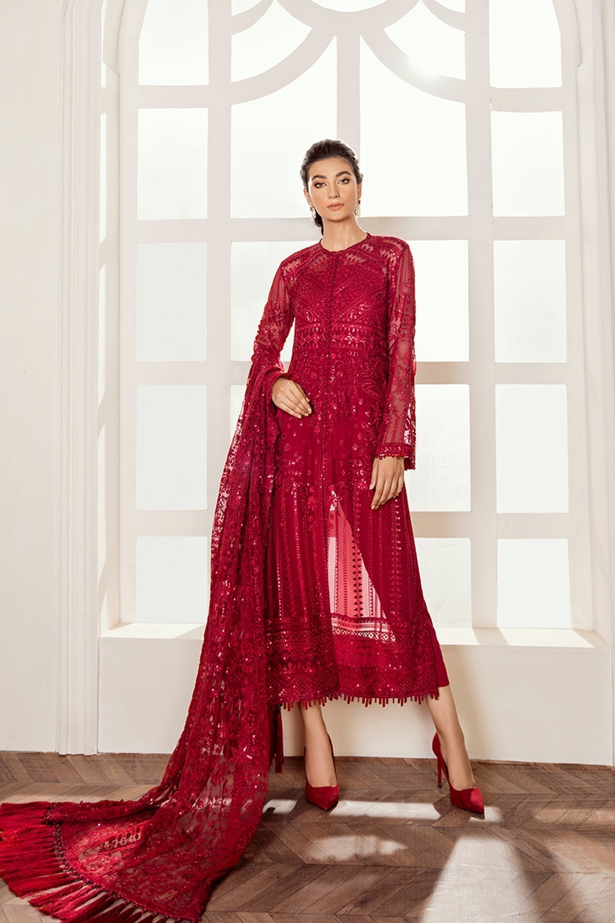 BAROQUE-EMBROIDERED CHIFFON UF-37