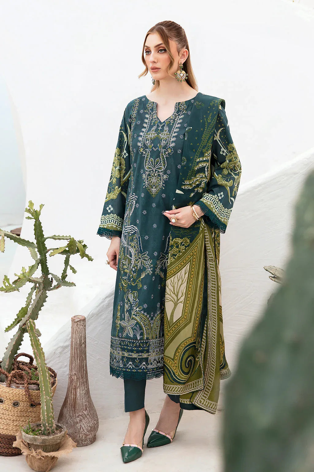 Ramsha | Ghazal Lawn 24 | G-203 - Rang-e-Khaas