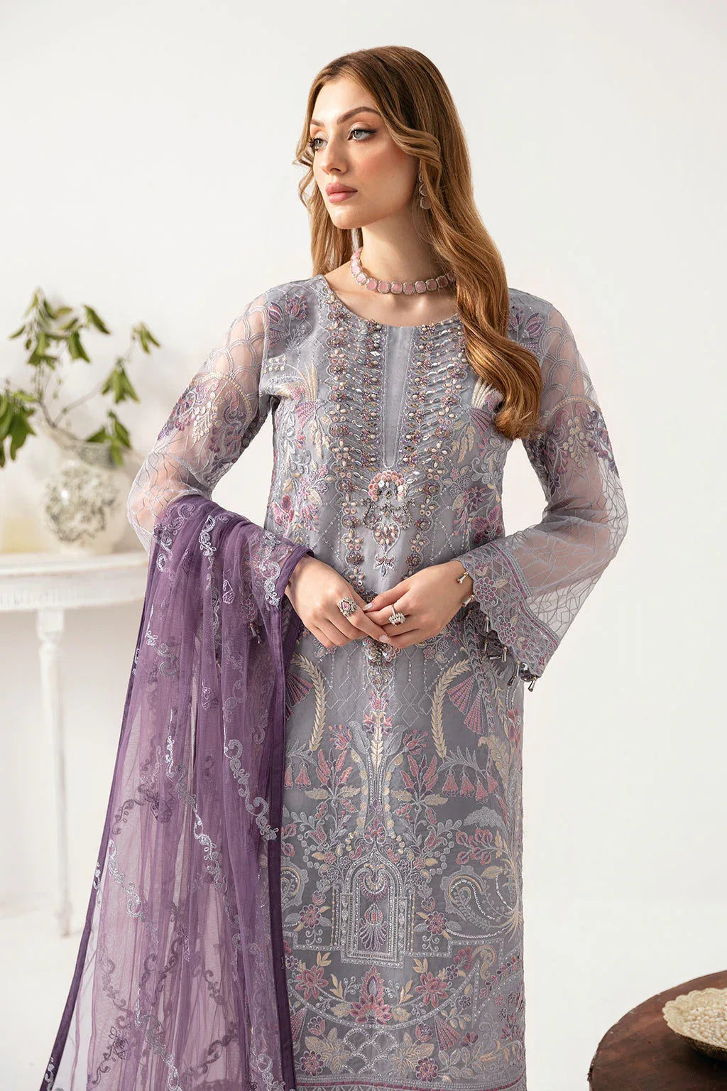 Ramsha | Minhal Organza Collection | M-1104 - Rang-e-Khaas