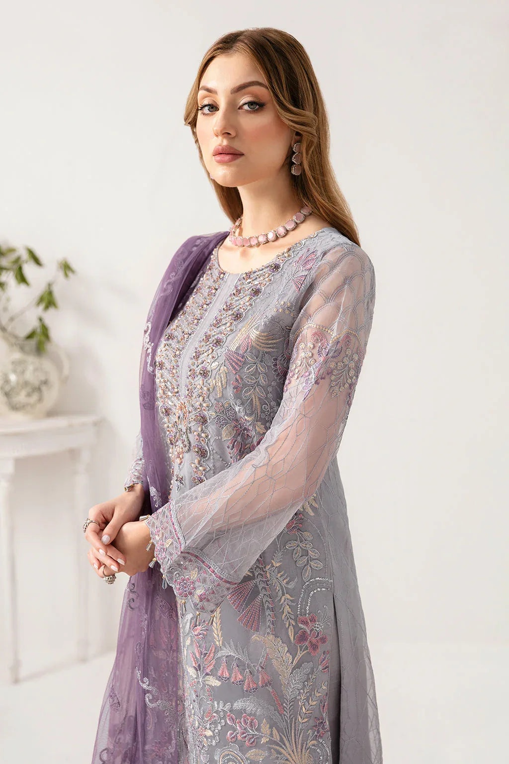 Ramsha | Minhal Organza Collection | M-1104 - Rang-e-Khaas