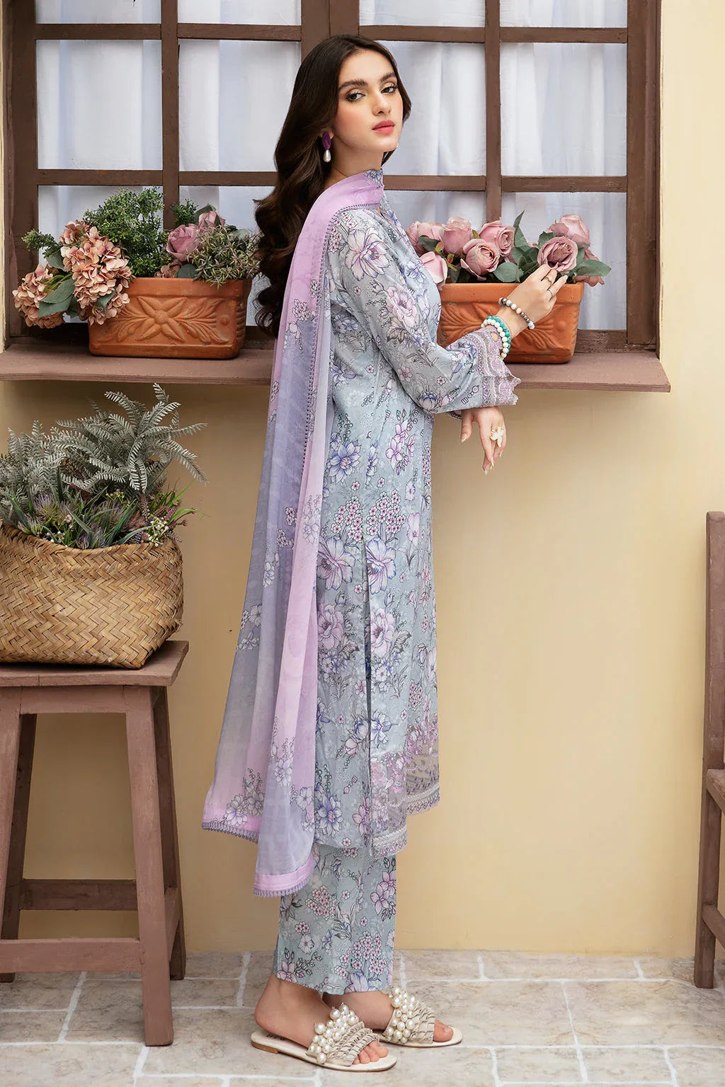 Ramsha | Rangrez Lawn Collection | N-508 - Rang-e-Khaas