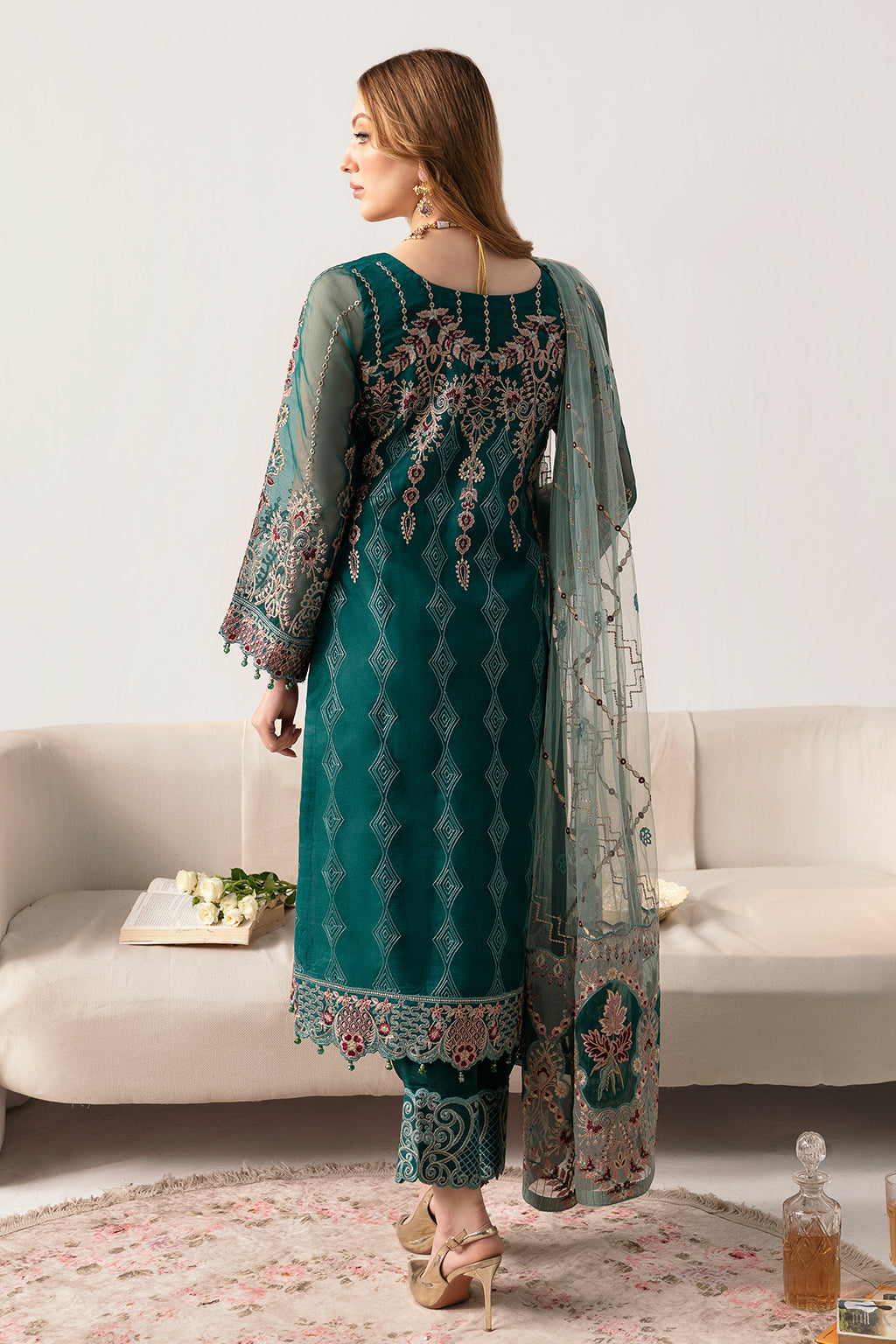 Ramsha | Minhal Organza Collection | M-1101 - Rang-e-Khaas