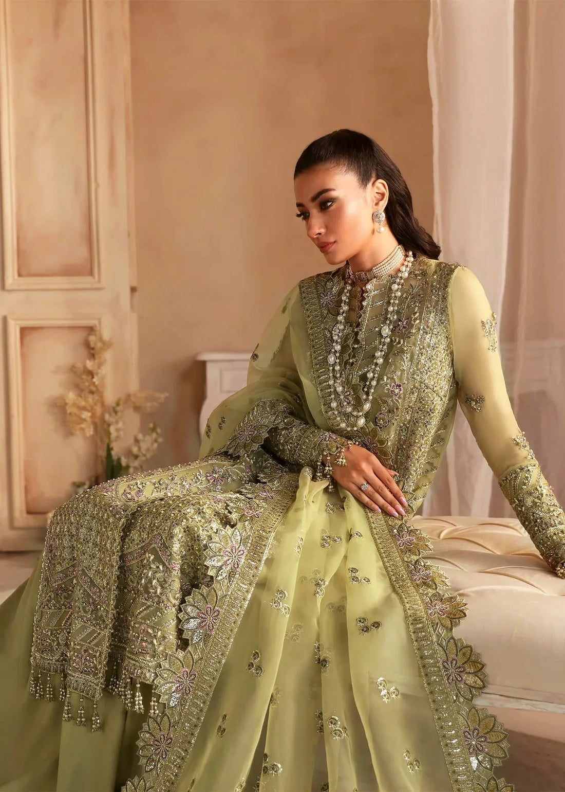 Akbar Aslam | Aleia Luxury Formals | Seren - Rang-e-Khaas