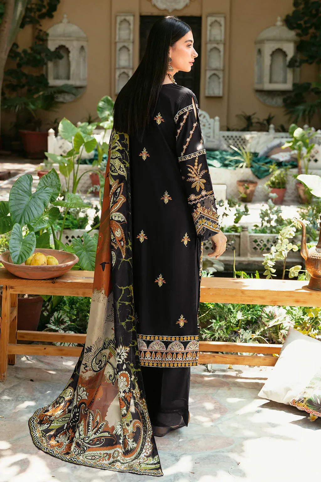 Ramsha | Luxury Lawn 24 | L-805 - Rang-e-Khaas