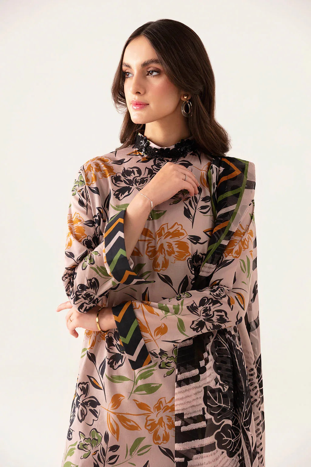 Ramsha | Pinted Lawn | RP-106 - Rang-e-Khaas