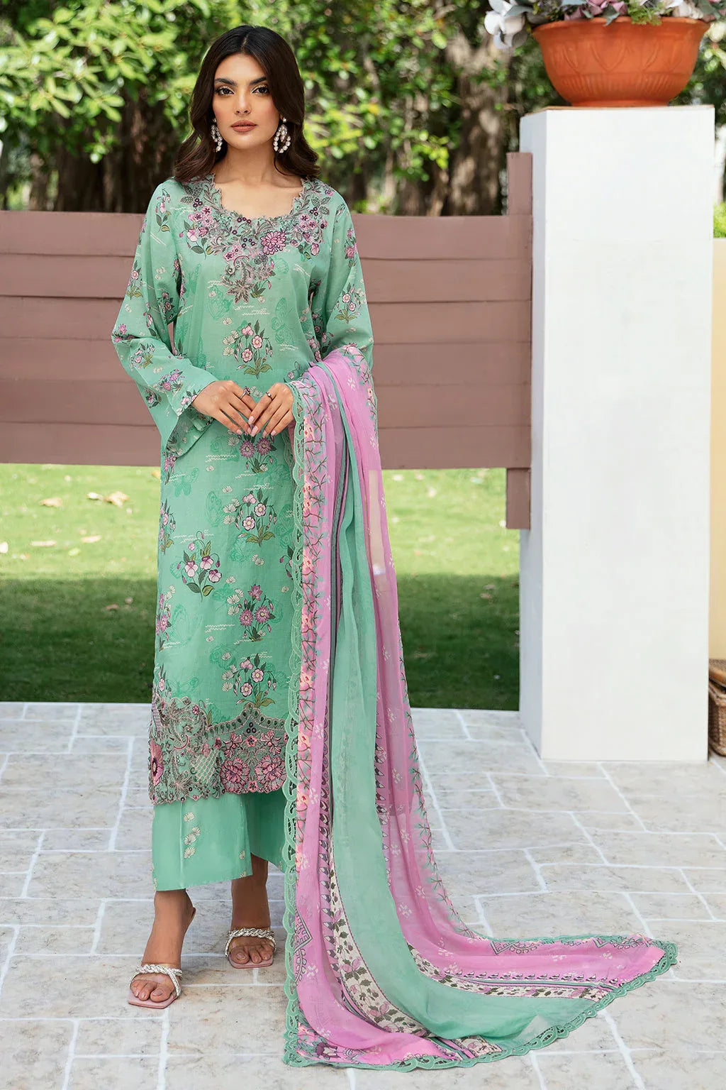 Ramsha | Rangrez Lawn Collection | N-510 - Rang-e-Khaas