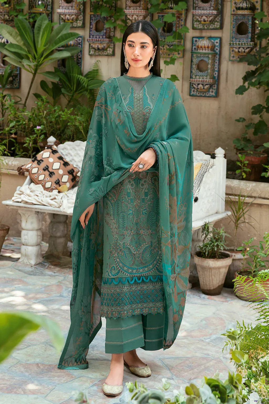 Ramsha | Luxury Lawn 24 | L-804 - Rang-e-Khaas