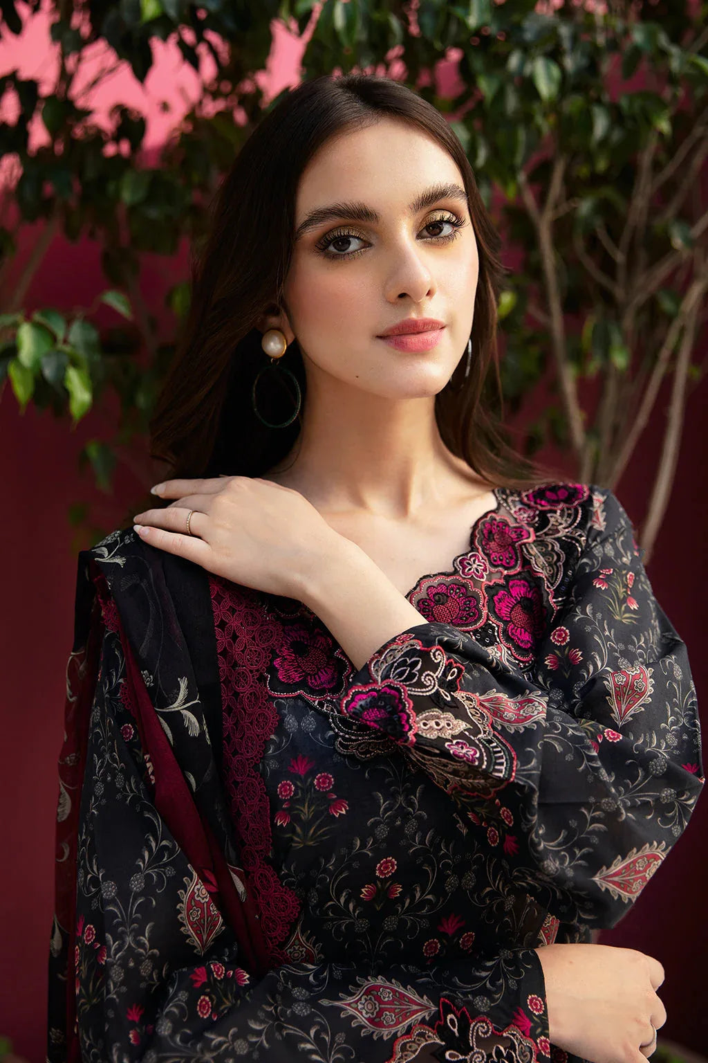 Ramsha | Rangrez Lawn Collection | N-503 - Rang-e-Khaas